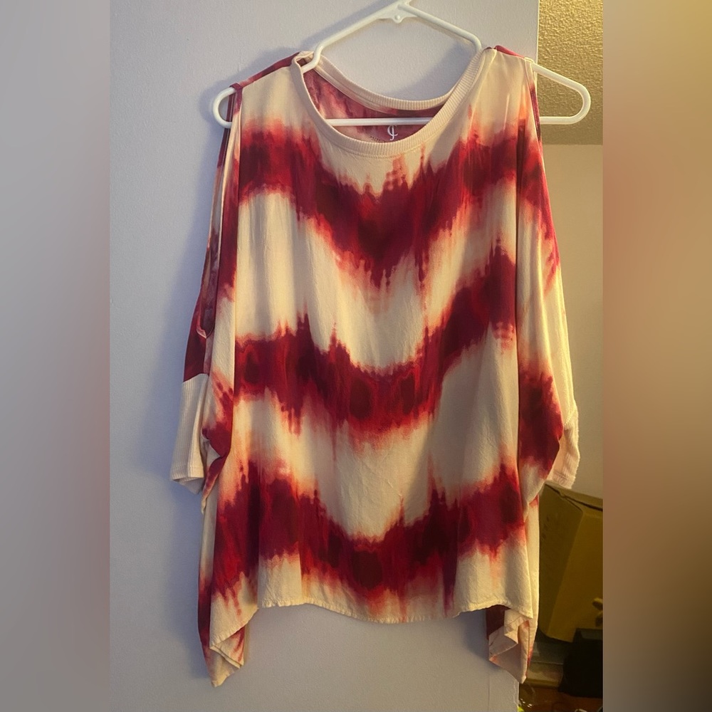 Off the shoulder 3/4 sleeve JUICY COUTURE shirt